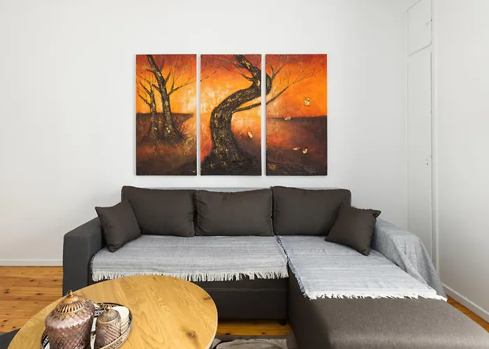 Apartment Sweet *